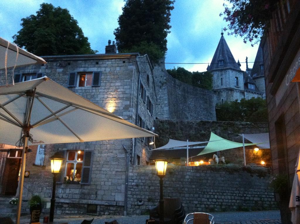 Studio Et Appartement La Tete En L'Air Durbuy Exteriör bild