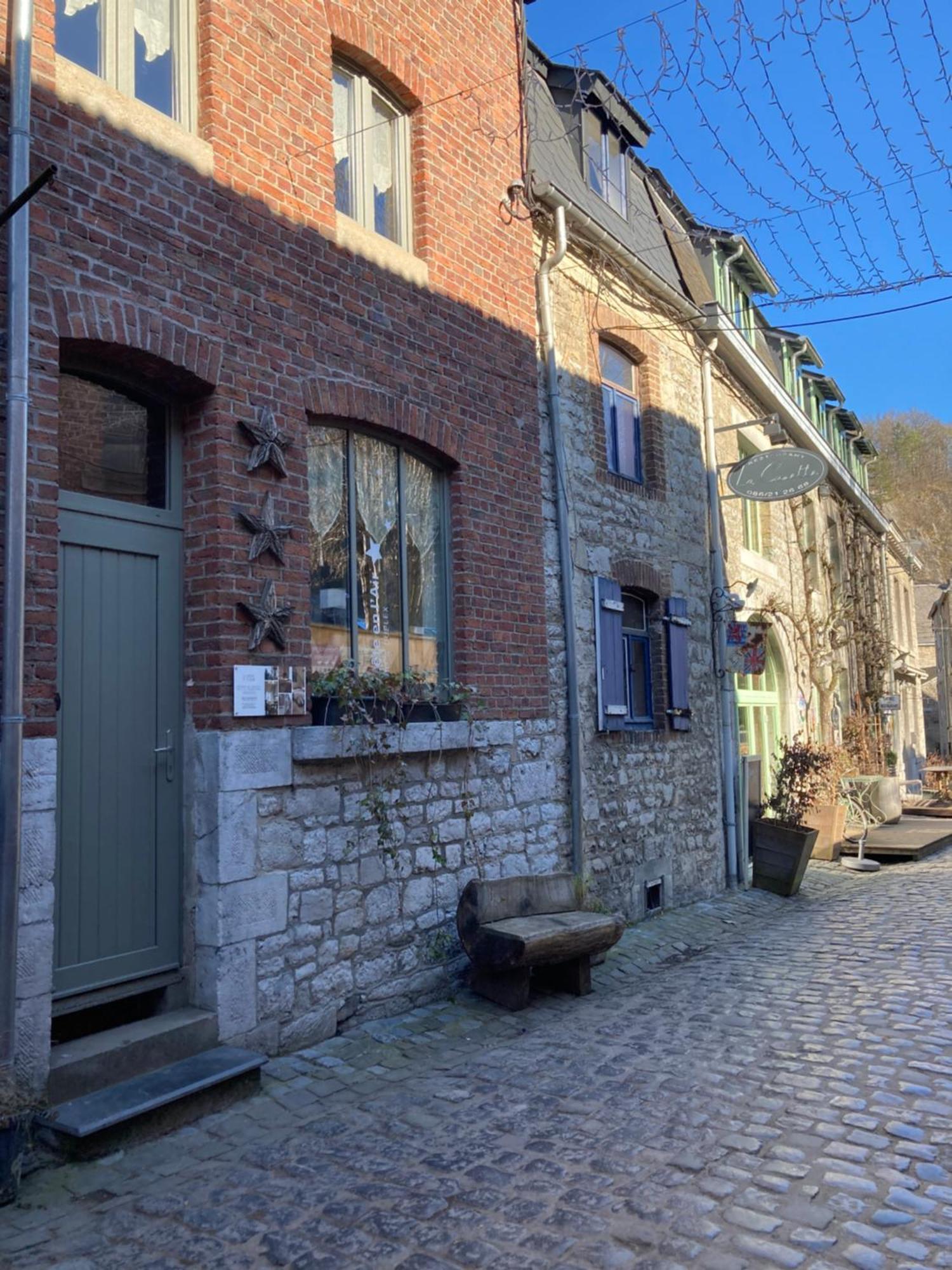 Studio Et Appartement La Tete En L'Air Durbuy Exteriör bild